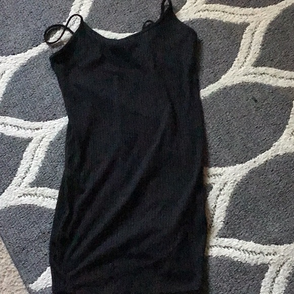 Forever 21 Black Spaghetti Strap Fitted Dress - Picture 2 of 2
